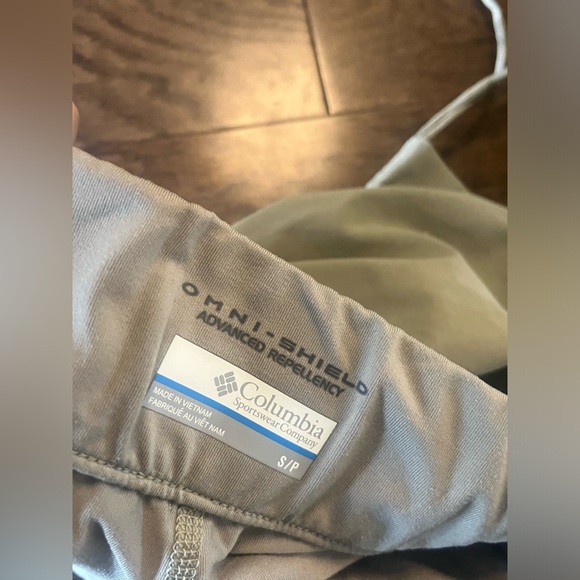 Columbia skort small tan drawstring sides Omni tech - Picture 7 of 8